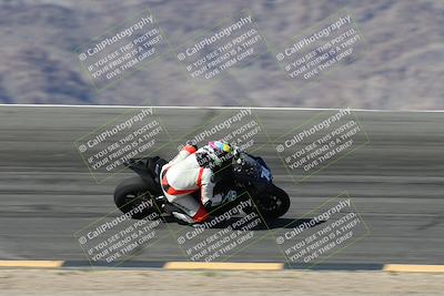 media/May-10-2025-Race Pace (Sat) [[db32fef2da]]/Vested/3-Bowl Set 1 (9am)/